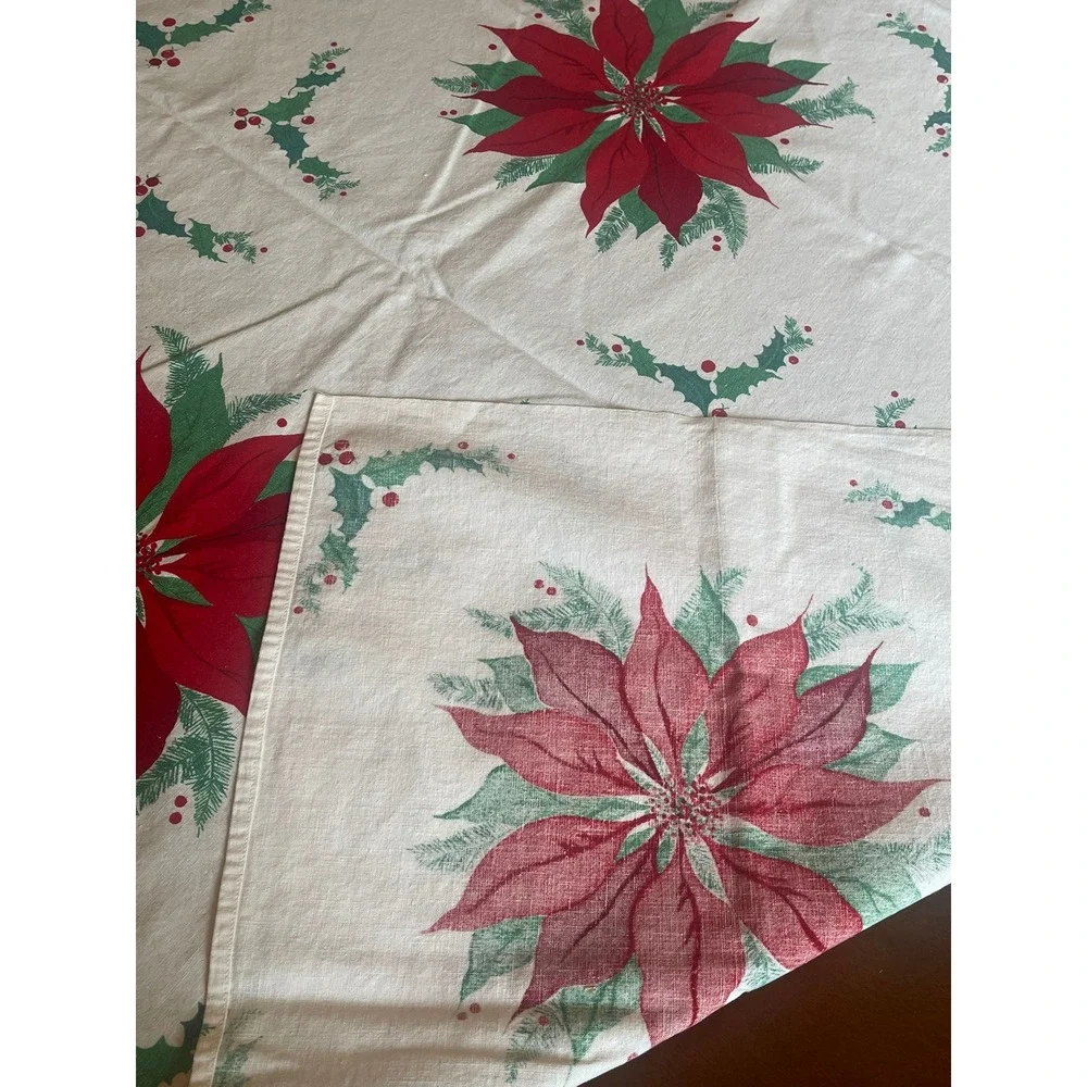 Vintage Christmas Tablecloth Poinsettia Holly Red Green Cotton 67x50 Rectangle